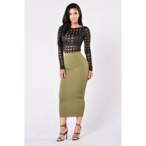 Never worn Fashion Nova Olive Oil bodycon skirt